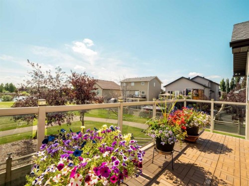 314 Coulee Springs Terrace, Lethbridge, AB - Outdoor