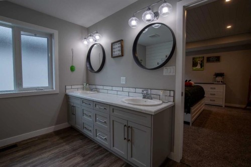 340 Greenwood Place, Coalhurst, AB - Indoor