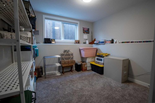 340 Greenwood Place, Coalhurst, AB - Indoor