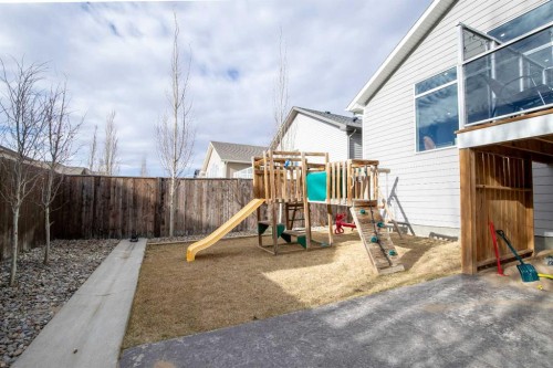 340 Greenwood Place, Coalhurst, AB - Outdoor