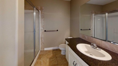 855 Mt Sundance Manor West, Lethbridge, AB 