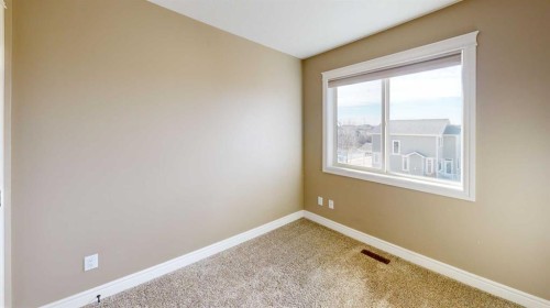 855 Mt Sundance Manor West, Lethbridge, AB 