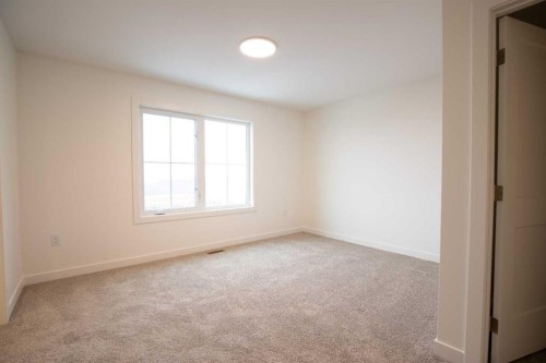 2817 16 Avenue, Coaldale, AB - Indoor Photo Showing Other Room