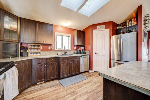 1414 84 Th Street, Coleman, AB - Indoor Photo Showing Kitchen