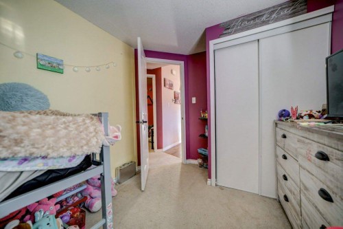 1414 84 Th Street, Coleman, AB - Indoor