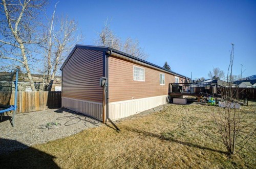 1414 84 Th Street, Coleman, AB - Outdoor With Exterior
