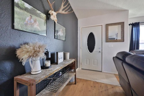 14 Mountview Place, Granum, AB - Indoor Photo Showing Other Room