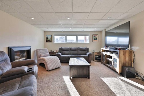 1413 20 Avenue North, Lethbridge, AB - Indoor