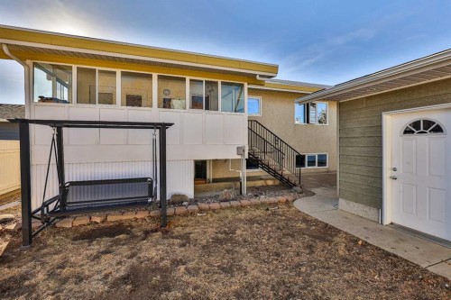 1413 20 Avenue North, Lethbridge, AB - Outdoor With Exterior