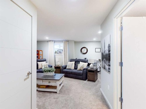 3-402 Highlands Boulevard West, Lethbridge, AB - Indoor