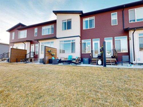 3-402 Highlands Boulevard West, Lethbridge, AB - Outdoor