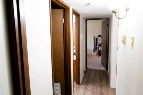 312-75 Temple Boulevard West, Lethbridge, AB - Indoor Photo Showing Other Room