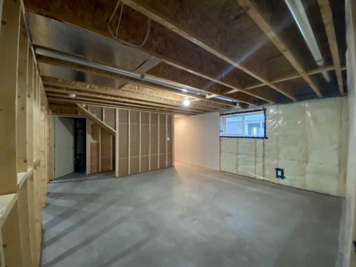 4213 57 Street, Taber, AB - Indoor Photo Showing Basement