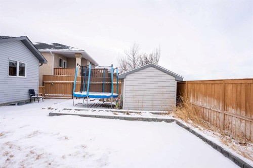 619 Aberdeen Crescent West, Lethbridge, AB - Outdoor With Exterior