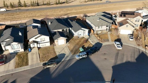 619 Aberdeen Crescent West, Lethbridge, AB - Outdoor