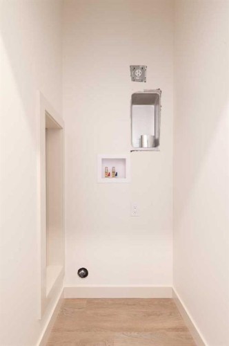 566 Malahat Green West, Lethbridge, AB - Indoor Photo Showing Other Room