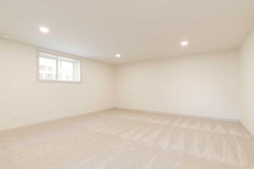 566 Malahat Green West, Lethbridge, AB - Indoor