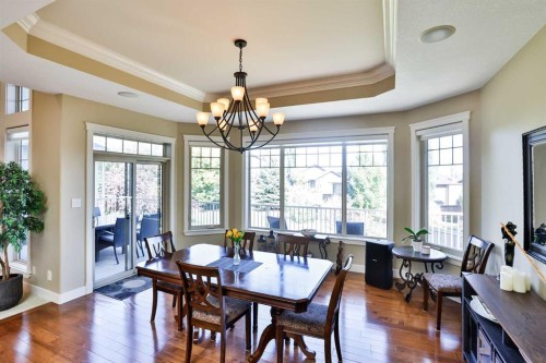 406 Stonecrest Terrace West, Lethbridge, AB - Indoor Photo Showing Dining Room
