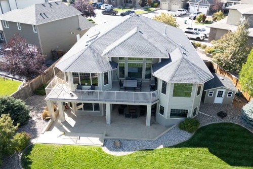 406 Stonecrest Terrace West, Lethbridge, AB - Outdoor