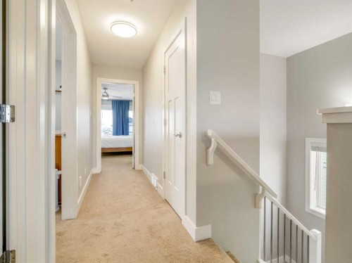 166 Crocus Terrace West, Lethbridge, AB - Indoor Photo Showing Other Room