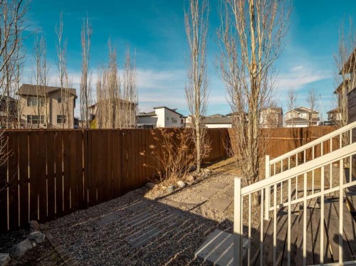 166 Crocus Terrace West, Lethbridge, AB - Outdoor
