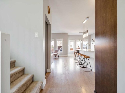 166 Crocus Terrace West, Lethbridge, AB - Indoor Photo Showing Other Room