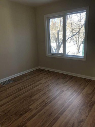 1820 5 Avenue North, Lethbridge, AB - Indoor Photo Showing Other Room