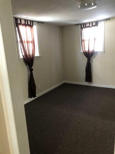 1820 5 Avenue North, Lethbridge, AB - Indoor Photo Showing Other Room