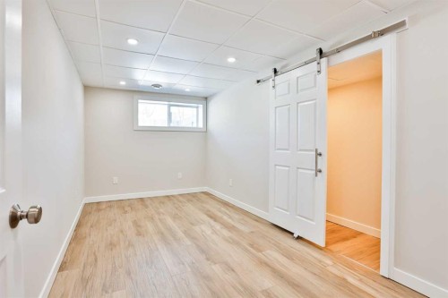 19 Heritage Lane West, Lethbridge, AB - Indoor Photo Showing Other Room