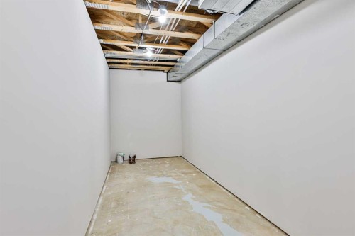 19 Heritage Lane West, Lethbridge, AB - Indoor