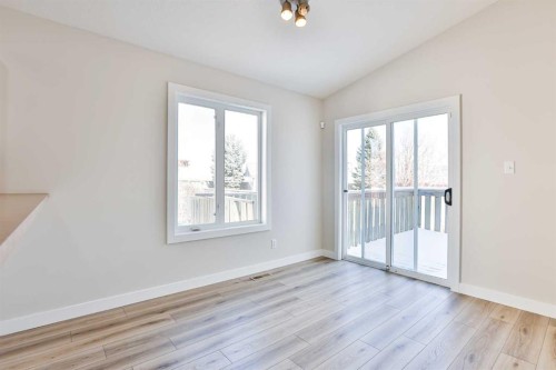 19 Heritage Lane West, Lethbridge, AB - Indoor Photo Showing Other Room