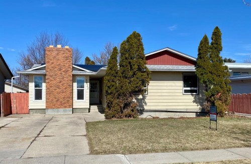 3623 20th Avenue SOUTH Lethbridge, AB T1K 4G5
