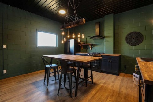 111 4 Avenue, Warner, AB 