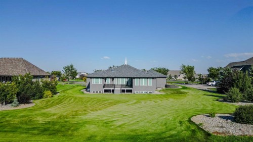 28 Cobblestone Lane, Raymond, AB - Outdoor