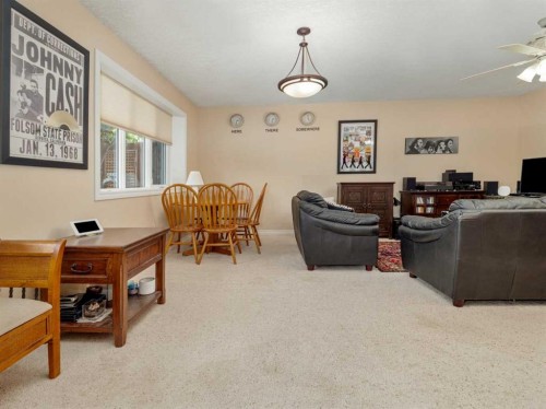 2006 7 Avenue South, Lethbridge, AB 