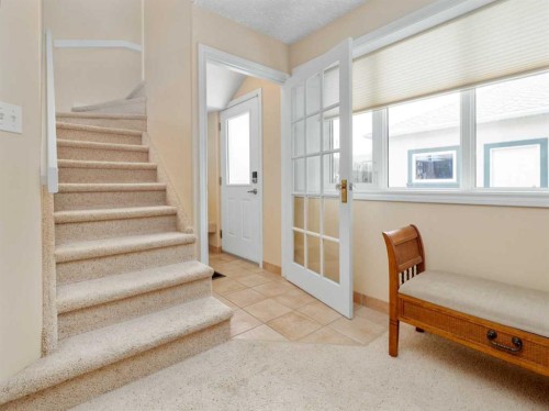 2006 7 Avenue South, Lethbridge, AB 