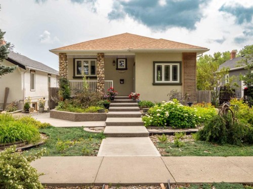 2006 7 Avenue South, Lethbridge, AB 