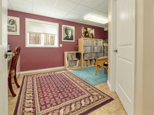 2006 7 Avenue South, Lethbridge, AB 