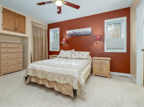 2006 7 Avenue South, Lethbridge, AB 