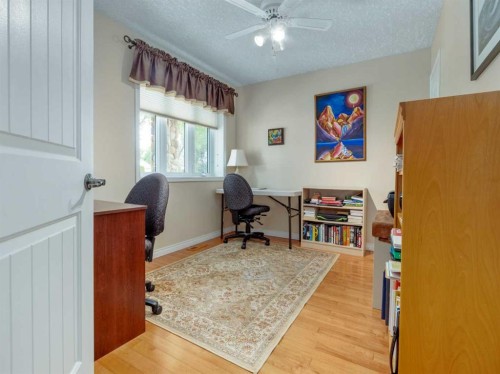 2006 7 Avenue South, Lethbridge, AB 