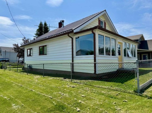 7918 23 Avenue, Coleman, AB - Outdoor