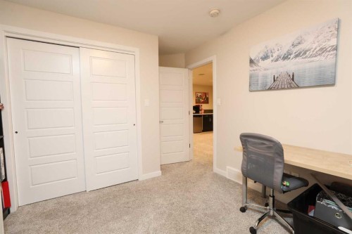 711 Moonlight Crescent West, Lethbridge, AB - Indoor Photo Showing Office