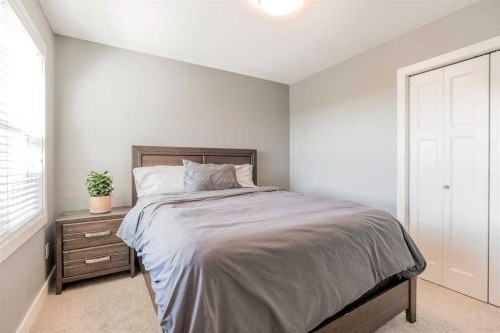 139 Firelight Way West, Lethbridge, AB - Indoor Photo Showing Bedroom