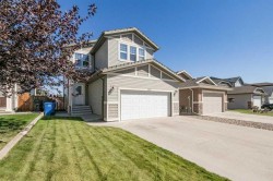 139 Firelight Way WESTLethbridge, AB T1J 4B2