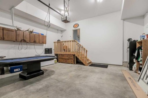 139 Firelight Way West, Lethbridge, AB - Indoor Photo Showing Garage