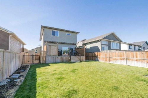 139 Firelight Way West, Lethbridge, AB - Outdoor