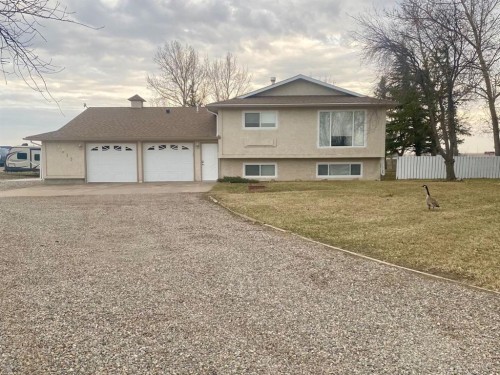 4015 Mayor Magrath Drive South, Lethbridge, AB 