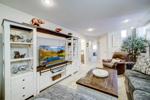 248 Sunridge Road West, Lethbridge, AB - Indoor Photo Showing Other Room