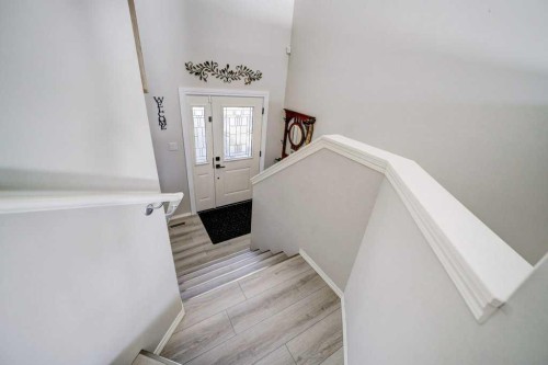 248 Sunridge Road West, Lethbridge, AB - Indoor Photo Showing Other Room