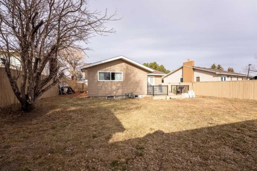 139 Laval Boulevard West, Lethbridge, AB - Outdoor
